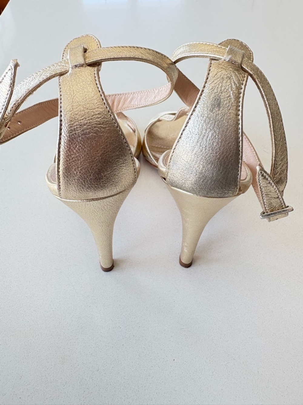 Jill Stuart Gold Leather Astrid T-Strap Dress Sandals, 8 - Picture 7 of 10